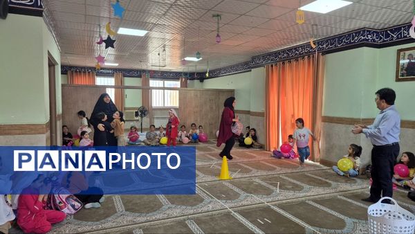 کلاس هوش و مهارت دانش آموزان و اولیای پایه اول در آمل