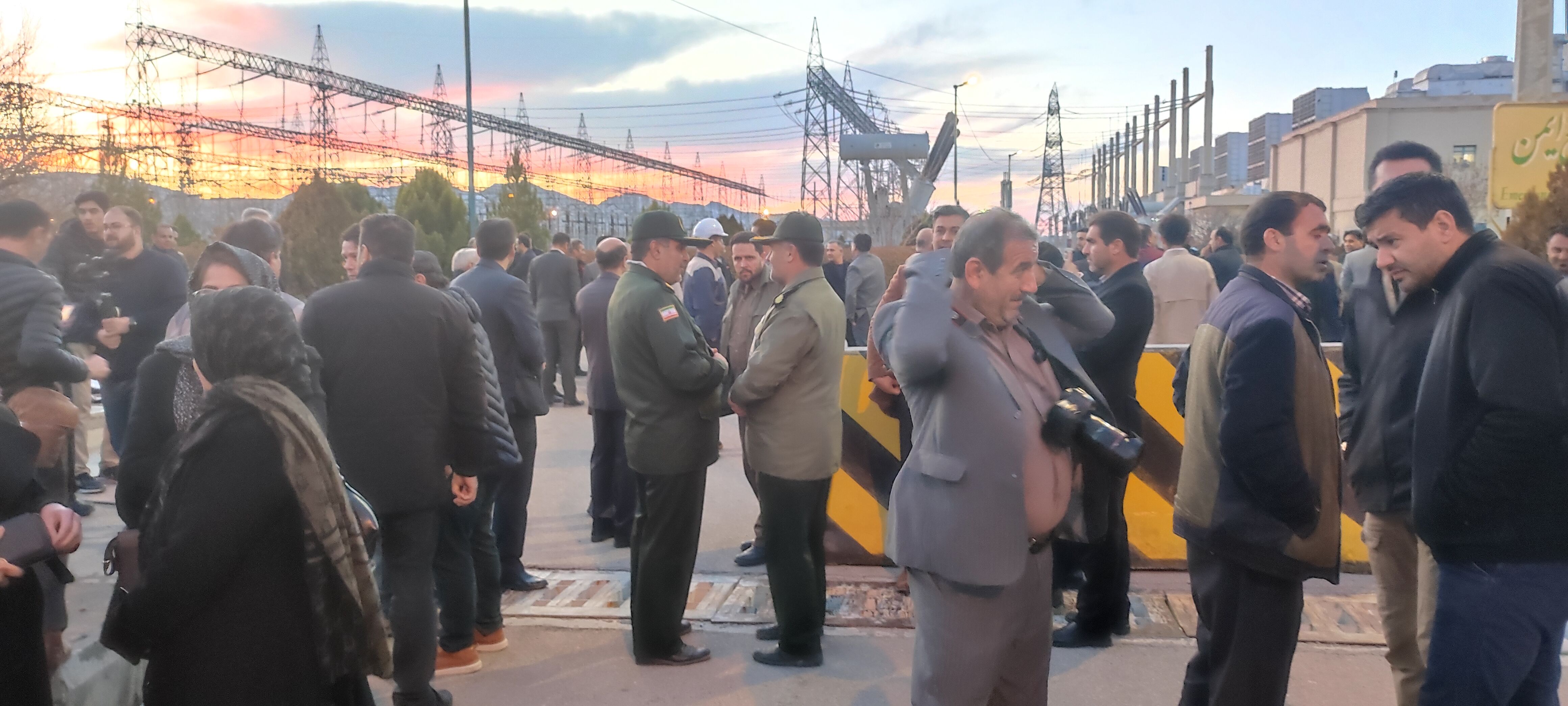 برگزاری جلسه شورای اداری شهرستان شیروان با حضور وزیر نیرو در نیروگاه شیروان