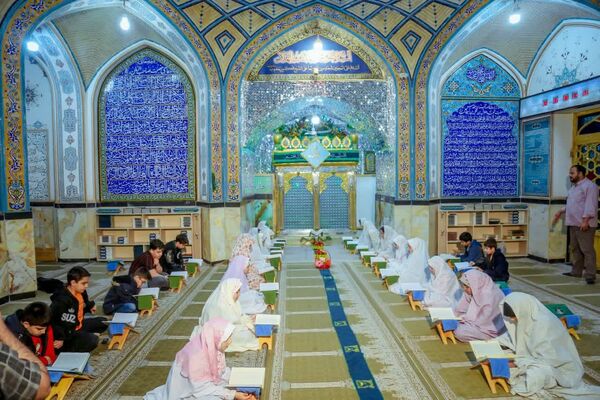 آیین ملی جزء خوانی قرآن کریم در حرم مطهر حضرت محمد هلال بن علی(ع)
