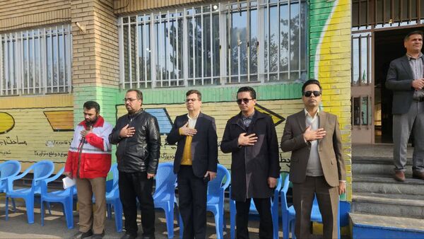 مانور زلزله در دبستان شهید رحیمی ناحیه۱