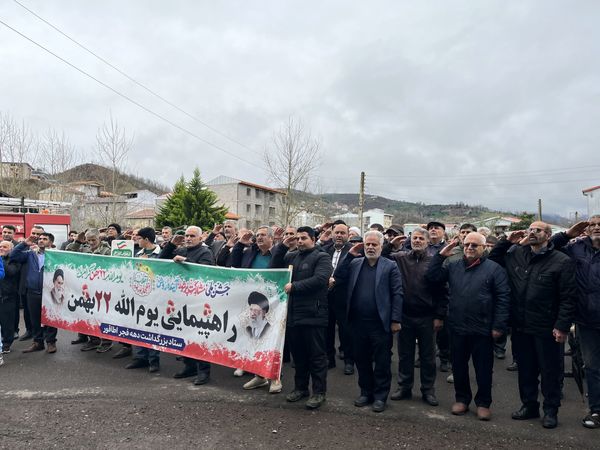 راهپیمایی 22 بهمن در اطاقور 