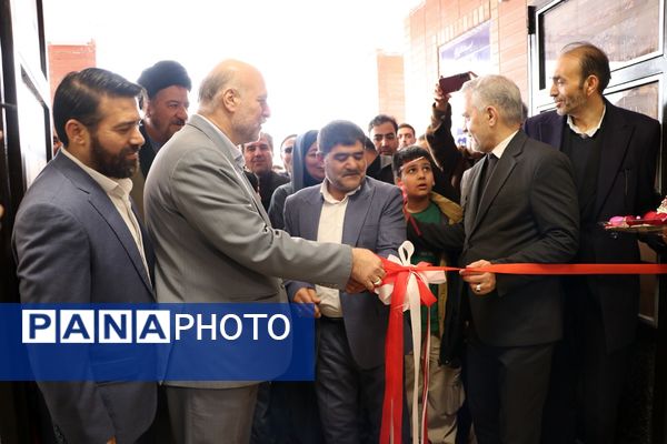 مدرسه با خنده‌های بچه‌ها افتتاح شد