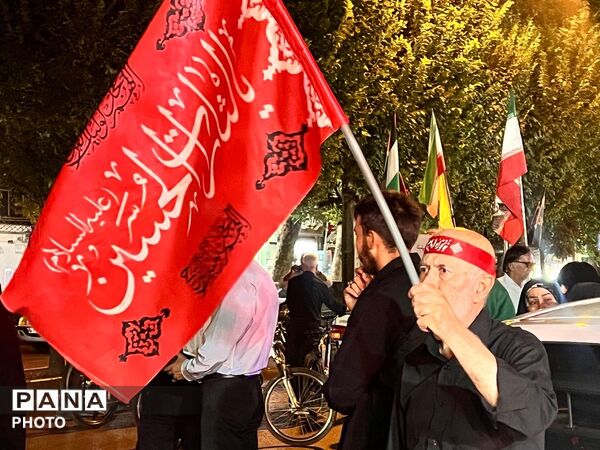 حضور باشکوه مردم کرج در صدوهفتمین شب از تجمعات مردمی