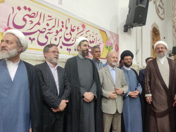 اجتماع دختران دانشجو در حرم مطهر حضرت معصومه (س) به مناسبت روز دختر  