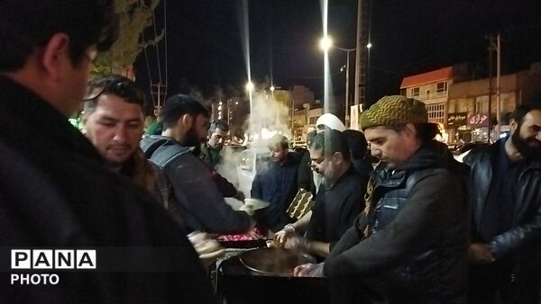 جلوه هایی از خدمت در بلوار فضل نیشابور 