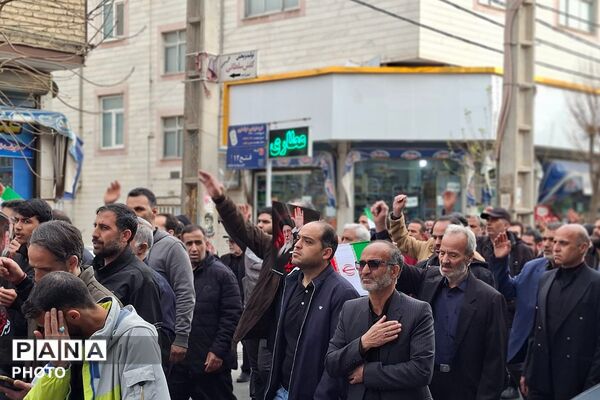 قرچک میزبان شهید والامقام عباس میرزایی 