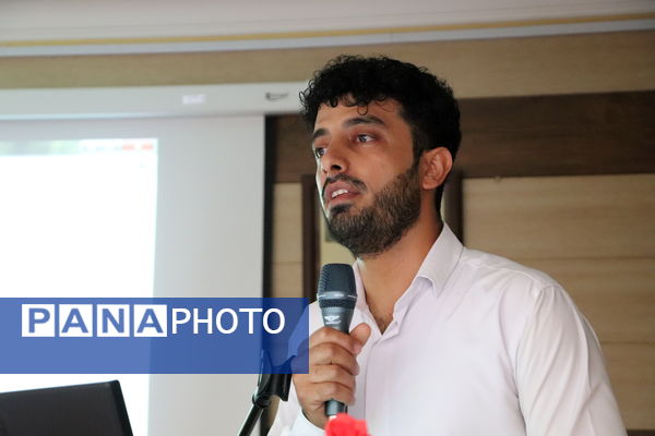 برگزاری مراسم روز ملی به‌ورز در شبکه بهداشت و درمان قروه