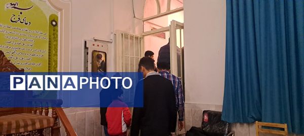 ضیافت افطاری و قرائت جزء هفتم قرآن کریم در مسجدالرضای نیشابور 