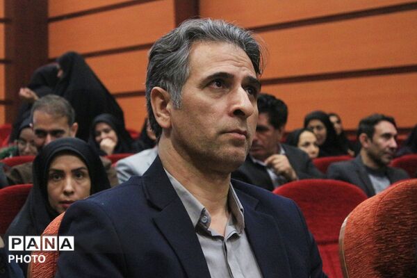 آیین اختتامیه طرح‌ها و برنامه‌های آموزشی بهارستان‌دو