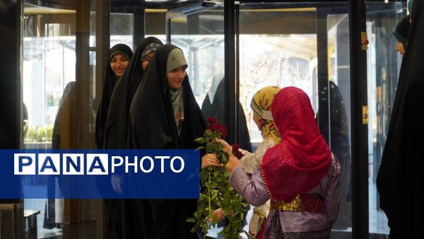 گردهمایی ۳۰۰ نوجوان رسانه‌ای دختر در مشهد