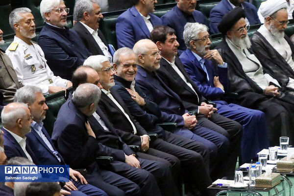 مراسم پاسداشت شهدای خدمت در مجلس