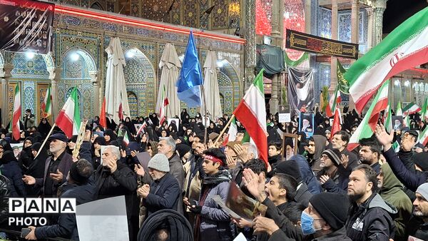 اجتماع بیعت مردم ولایی در میدان جهاد قم