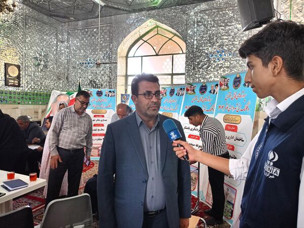مسئولین کاشمر پای درد و دل مردم نشستند