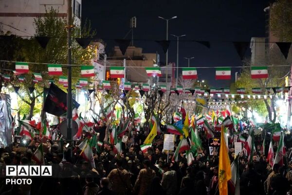 حماسه اقتدار و ایستادگی فردیسی‌ها در صد و سی‌امین اجتماع شبانه
