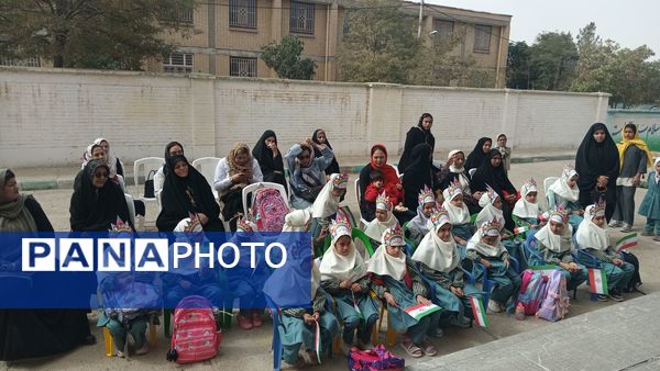 برگزاری جشن شکوفه ها در دبستان حضرت آسیه (س) شهر رباط‌سنگ