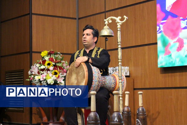 جلسه شورای اداری استان تهران با حضور وزیر کشور به‌مناسبت هفته معلم