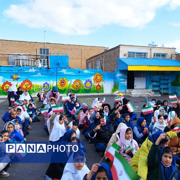 پنجمین سالگرد سردار قاسم سلیمانی در مدرسه شهید خاقانی شیروان