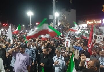 سوزاندن پرچم آمریکا و اسرائیل نماد ایستادگی در برابر استکبار