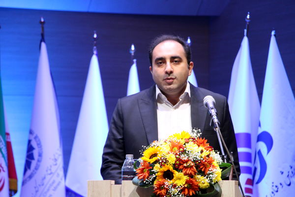 همایش ملی هوش مصنوعی در تالار بزرگ یزد