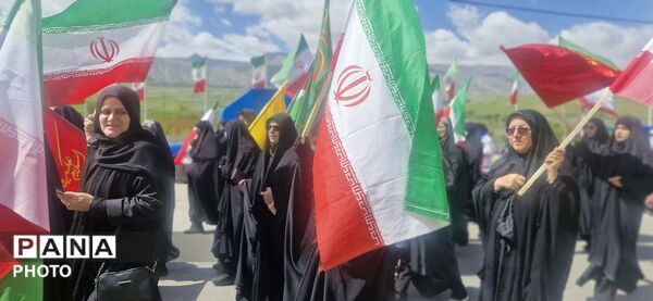 حضور گسترده اهالی زاگرس در چهلم رهبر شهید