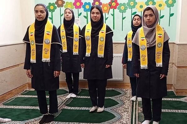 کارگاه آموزشی پیش اردوی منطقه‌ای پیشتازان در بهارستان‌۲