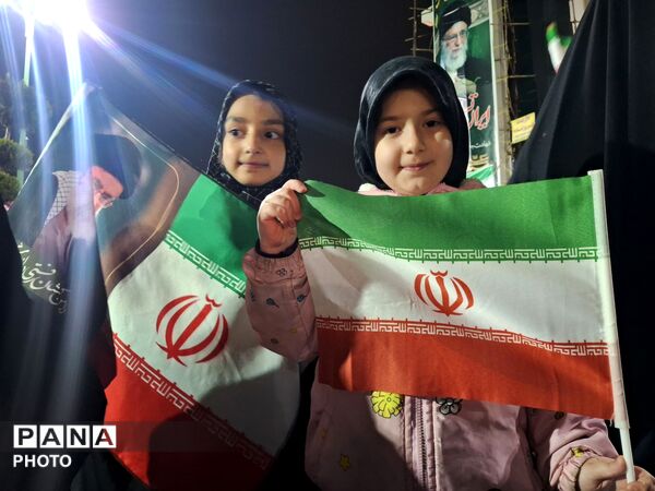 شکوه حضور آزادشهری ها در تجمعات