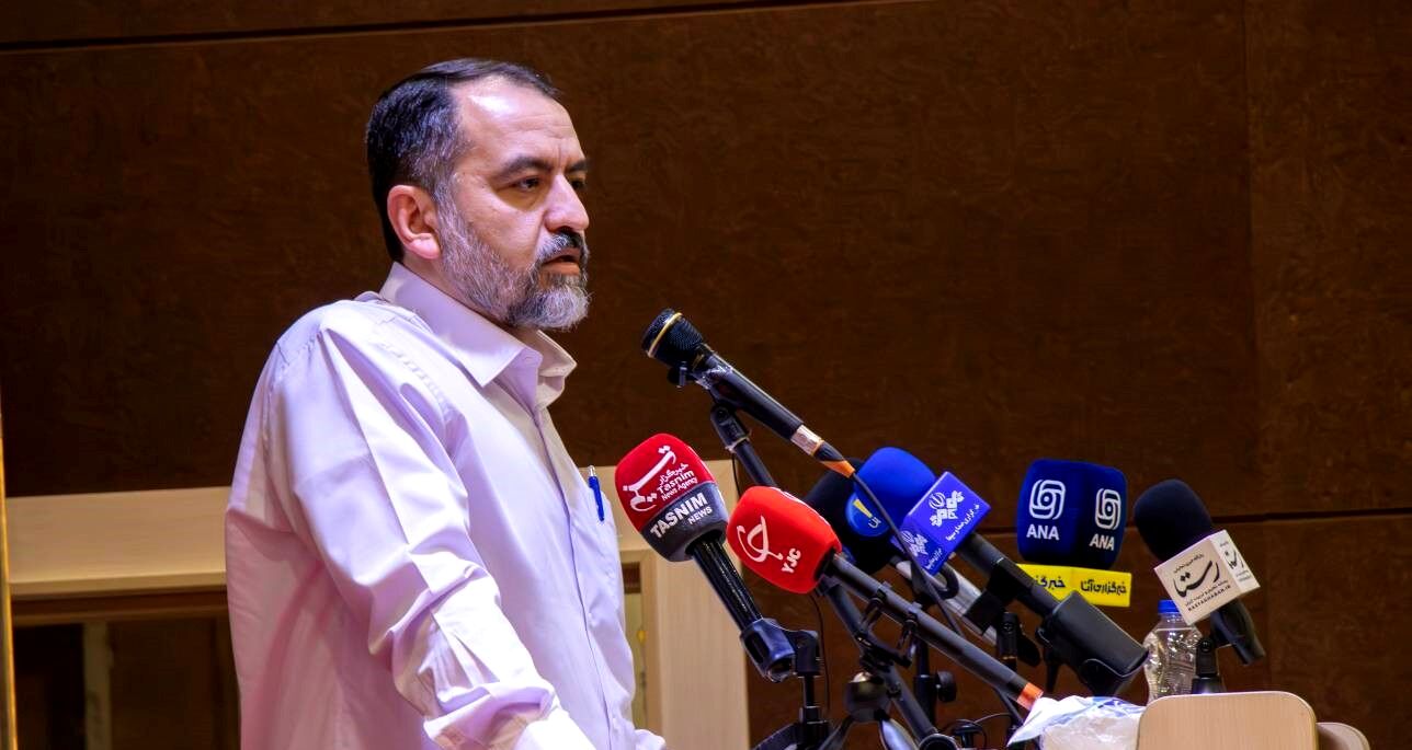تربیت دانش‌آموزان براساس سنت‌های الهی و ارزش‌های انقلابی، بخشی از ماموریت خطیر معلمان است