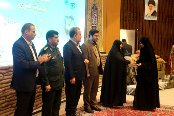 مراسم اختتامیه مرحله استانی نهمین جشنواره ملی فانوس در قم