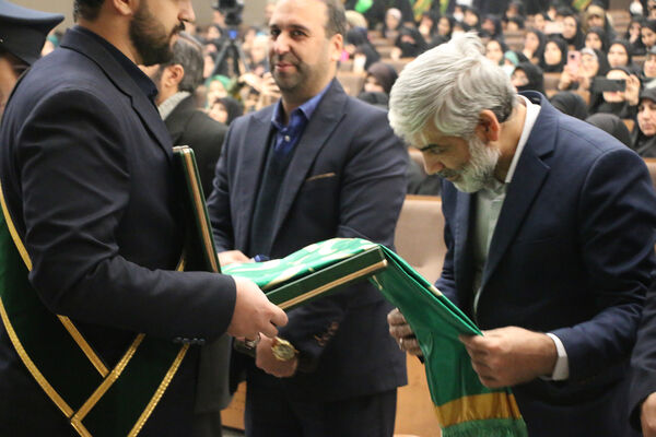 رونمایی از کارت خدمت جهادی معلمان در قم