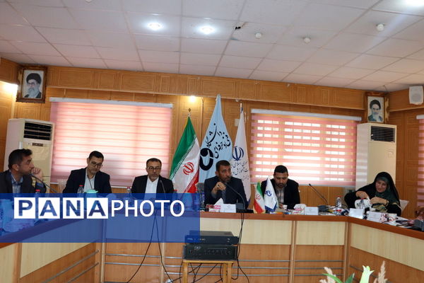  نشست هم‌اندیشی تخصصی مدیران آموزش و پرورش مناطق ۱۸ گانه و دانشگاه فنی و حرفه‌ای استان بوشهر 