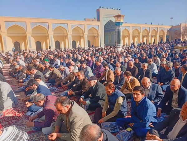 نماز عید فطر ۱۰ هزار نفری در کاشمر 