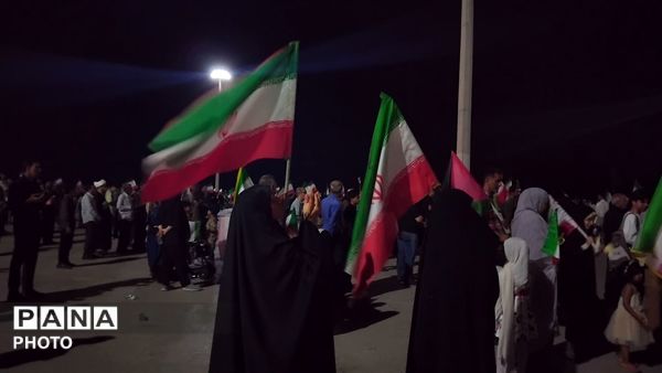 اجتماع پرشور بندرعباس با حضور پیکر شهید امیر ناصری دهبارزی و خادمان حرم رضوی