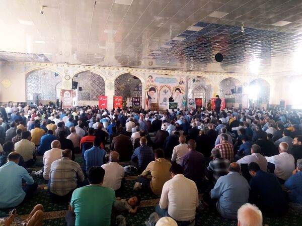 نماز جمعه در کاشمر 