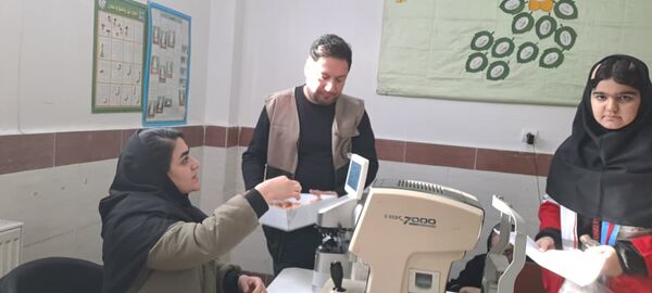 خدمات درمانی رایگان مردم کوهسار توسط گروه جهادی شهدای مدافع سلامت استان البرز 