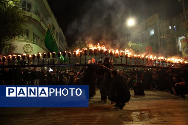 آیین «مشعل گردانی» نجفی‌های مقیم قم