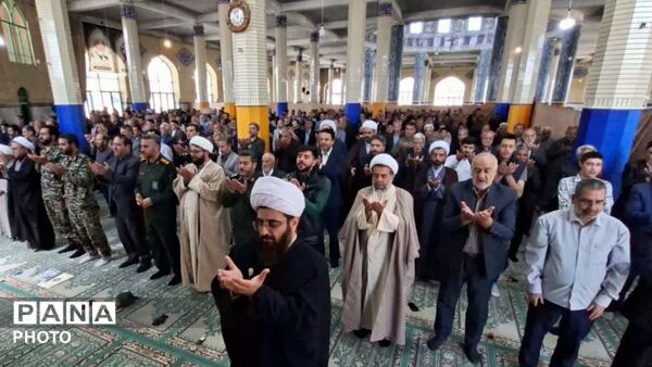 برگزاری باشکوه نماز جمعه فامنین با حضور مردم ولایتمدار 