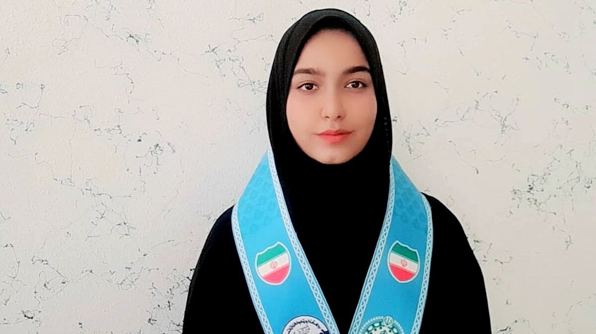 سیزده آبان یادگار عزت و ایستادگی ملت ایران است