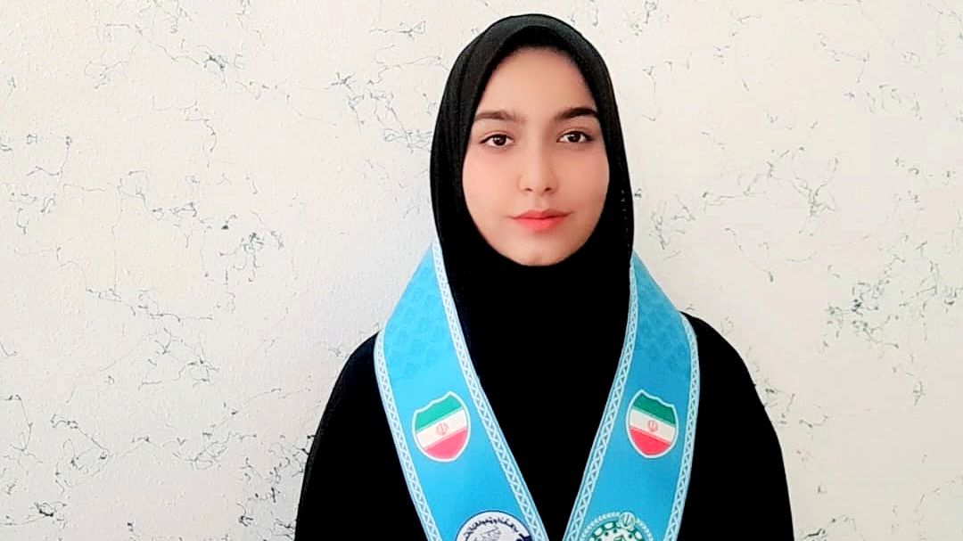 سیزده آبان یادگار عزت و ایستادگی ملت ایران است