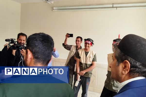 بازدید مسئولان از مدارس نوسازی‌شده لردگان در طرح ملی شهید عجمیان 