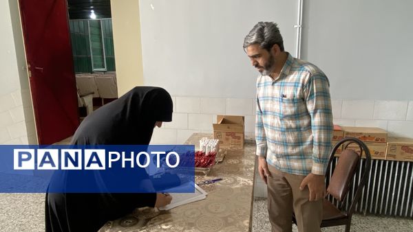 اولین کارگاه از سلسله کارگاه‌های دوره توانمندسازی مربیان پرورشی ناحیه 2 یزد
