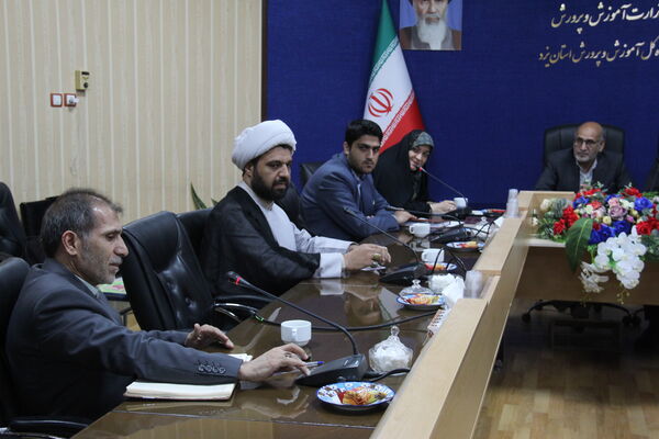 نشست شورای سازمان دانش‌آموزی استان یزد