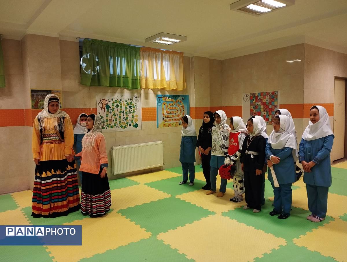 افتتاح اتاق بازی و یادگیری در دبستان دخترانه حضرت زینب ۱ (س) شهرستان ملارد