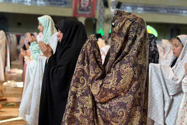 قاب‌هایی از خلوت عاشقانه دانش‌آموزان اسلامشهری در اعتکاف