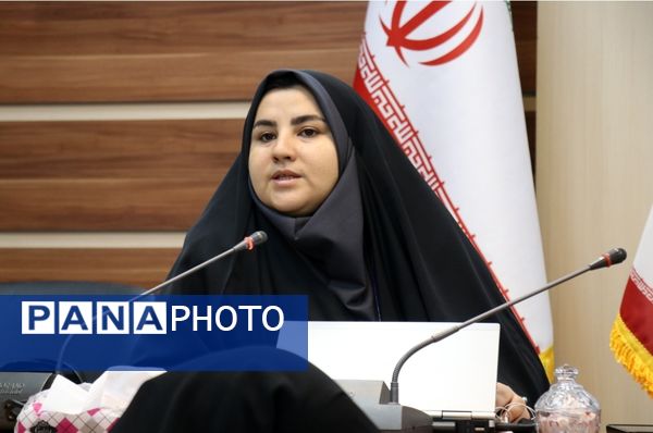 نشست مشاور وزیر در امور تشکل‌های دانش‌آموزی با کارشناسان سازمان دانش‌آموزی استان خراسان رضوی