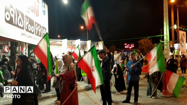 گذری بر موکب پارک دانشجو در پنجاه و سومین شب از اجتماعات مردمی 
