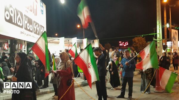 گذری بر موکب پارک دانشجو در پنجاه و سومین شب از اجتماعات مردمی 