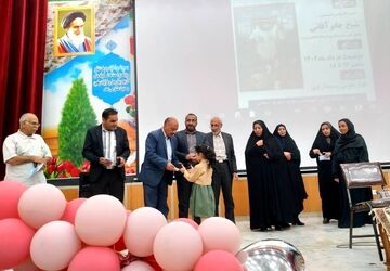 همایش سبک زندگی اسلامی و ایرانی در شهرستان بروجن