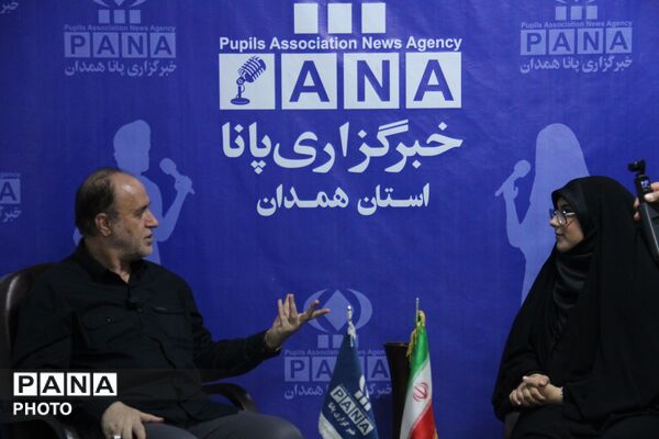 نشست صمیمی نایب رئیس مجلس شورای اسلامی با مربیان پیشتاز و خبرنگاران پانا همدان