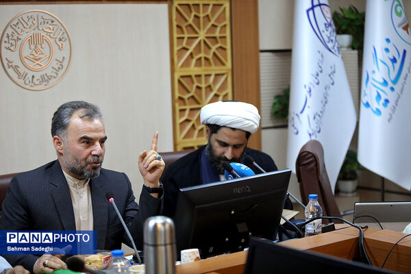 نشست هماهنگی، توجیهی و آموزشی روسای ادارات قرآن، عترت و نماز استان‌های سراسر کشور