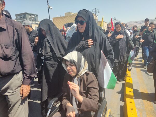 مراسم پیاده‌روی و عزاداری دلدادگان اربعین در شیراز